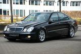 Mercedes-Benz E 320 AVANTGARDE| BI-XENON|NAVI||MEMORY|AIRMATIC - Mercedes-Benz E 320 in Stuttgart