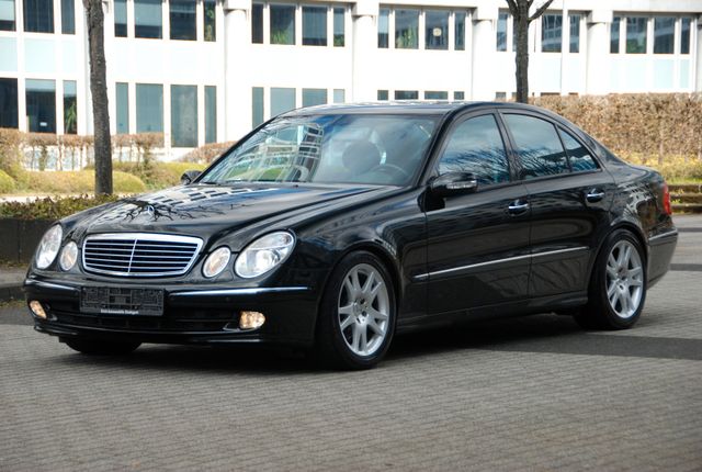 Mercedes-Benz E 320 AVANTGARDE| BI-XENON|NAVI||MEMORY|AIRMATIC