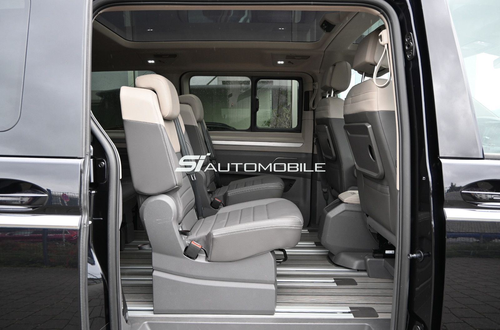 Fahrzeugabbildung Volkswagen T7 Multivan 2.0 TDI DSG Style Lang °MEGAVOLL°