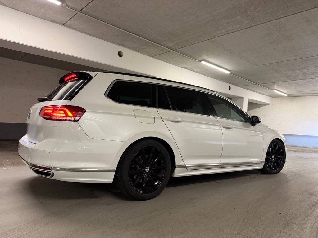 Image of Volkswagen Passat Variant