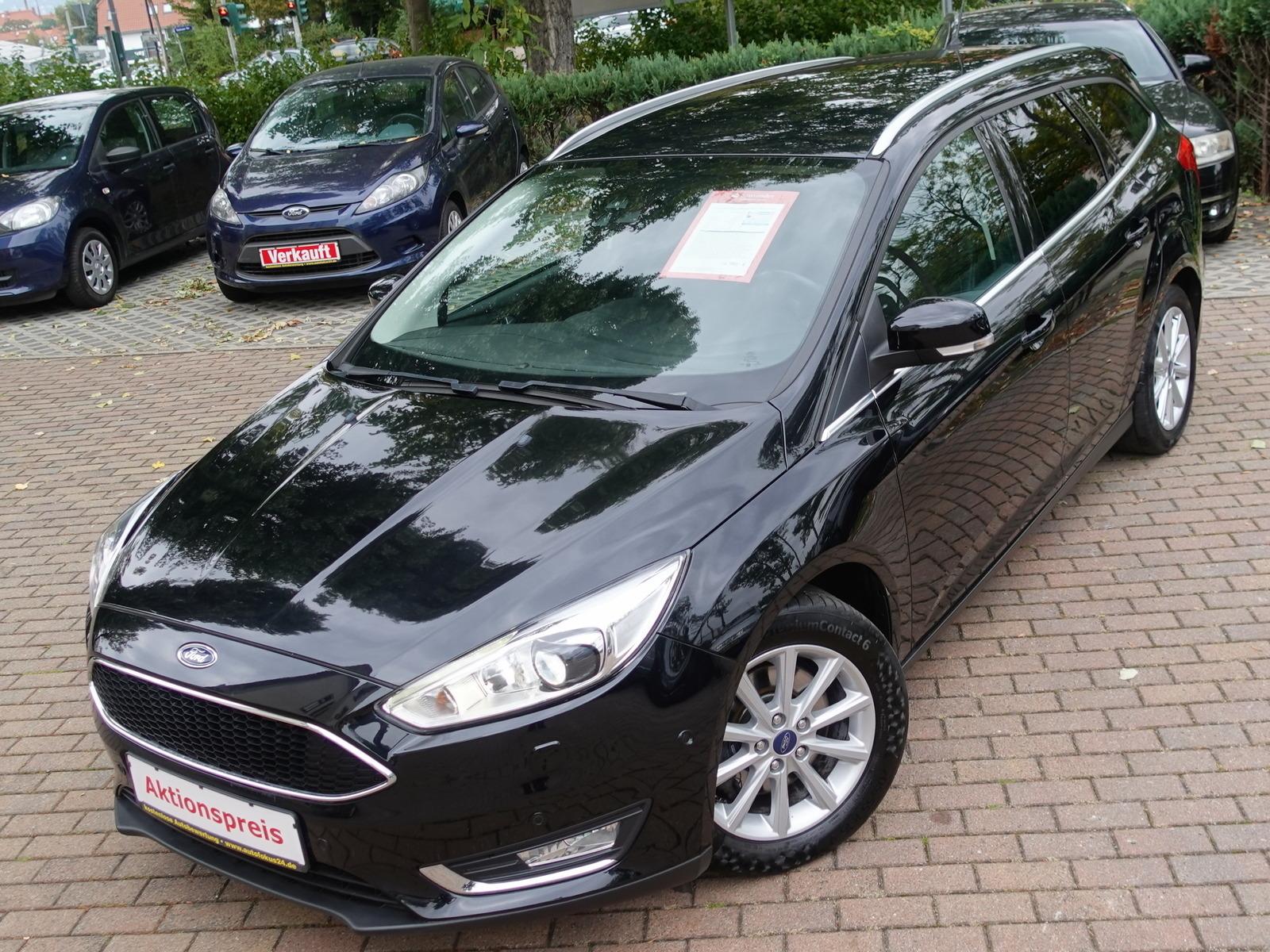 Ford Focus Turnier Titanium Xenon Totwinkel Navi