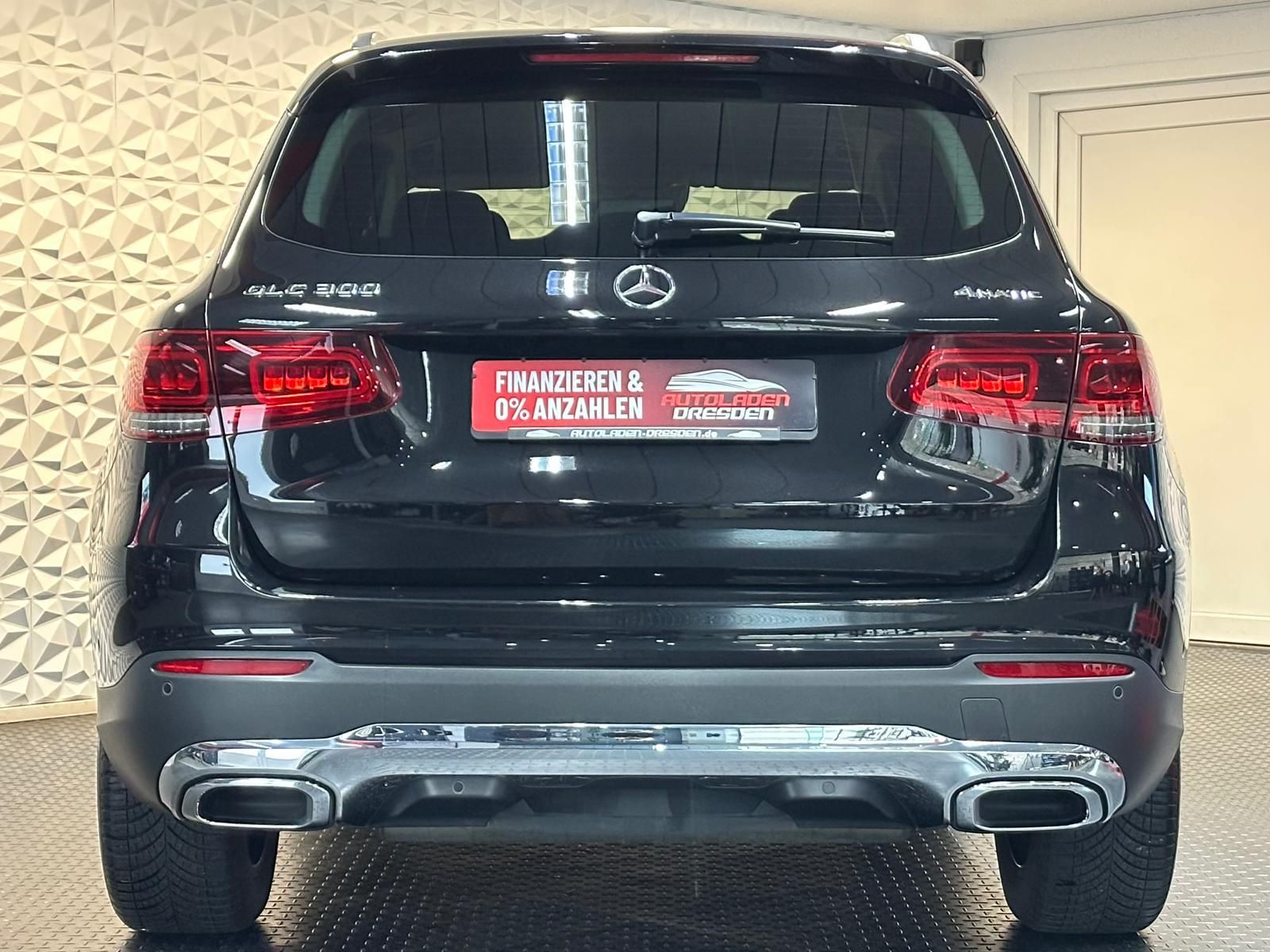 MERCEDES-BENZ GLC300 4M OFFROAD* MULTIBEAM#AHK#SHZ#360CAM#NAVI - Image 6