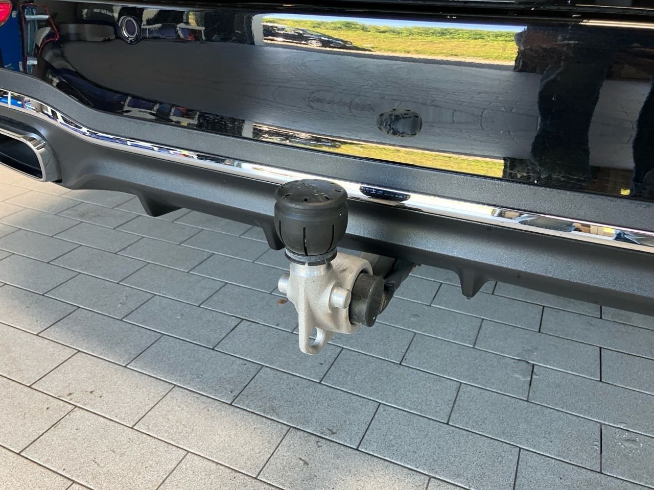 Fahrzeugabbildung Mercedes-Benz C 300 e T AMG+AHK+AMBIENTE+LENKRADHEIZ+19''+