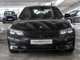 BMW 318d Sport Line LED STANDHZ ACC W-LAN NAVI HGSD - BMW 318: 318d