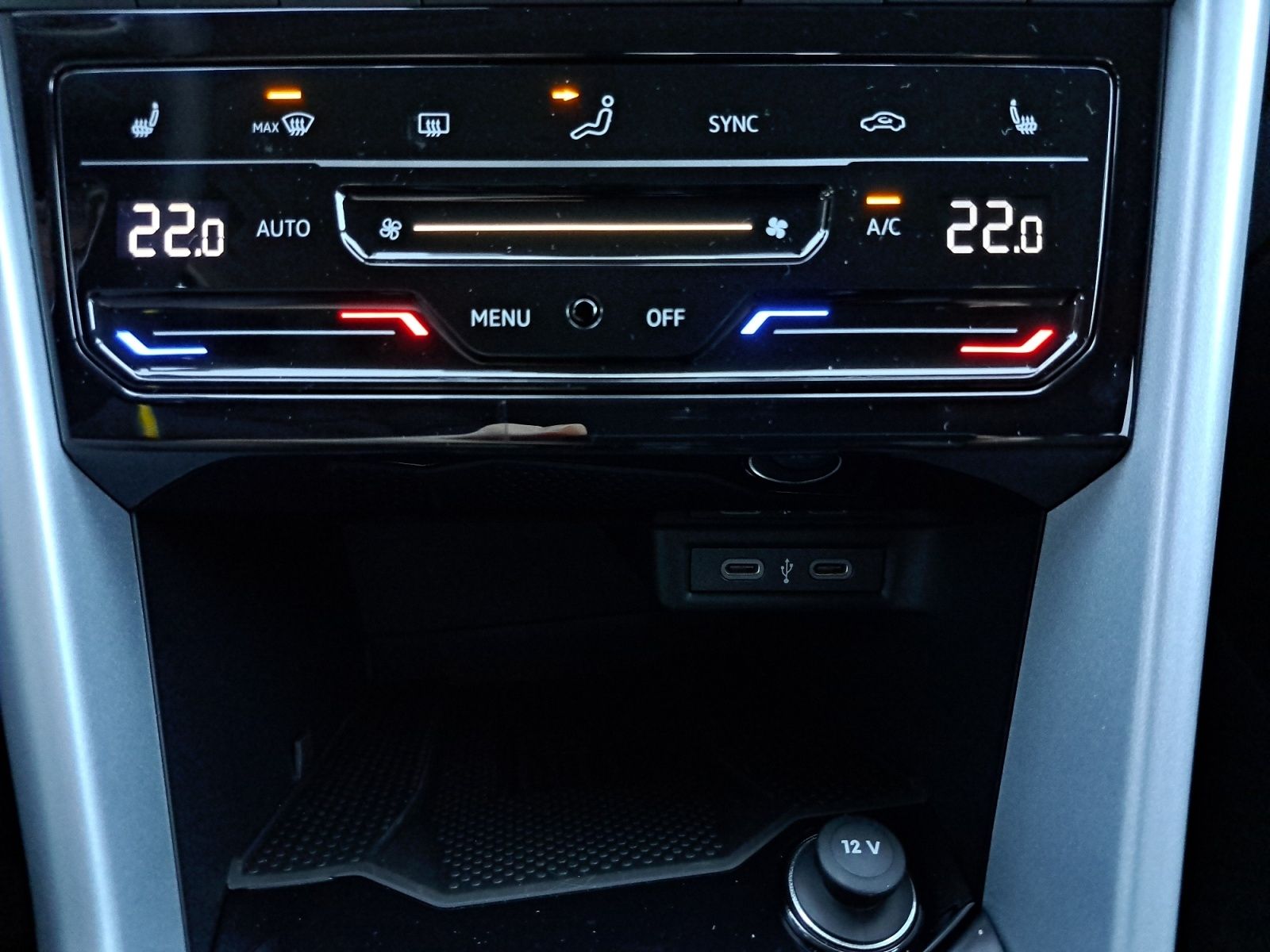 Volkswagen T-Roc - Bild 22