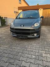 Peugeot 1007 - gebrauchte Peugeot 1007 aus dem Jahr 2009