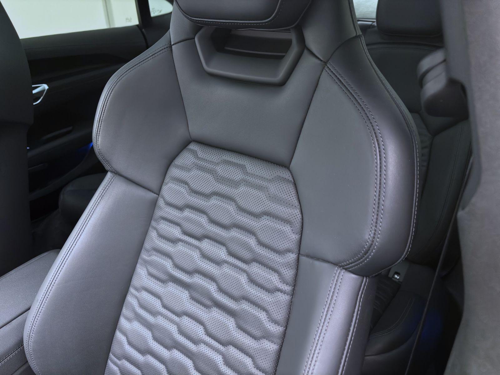 Audi e-tron GT Q PANO MATRIX NAVI B&O HuD SITZHZG