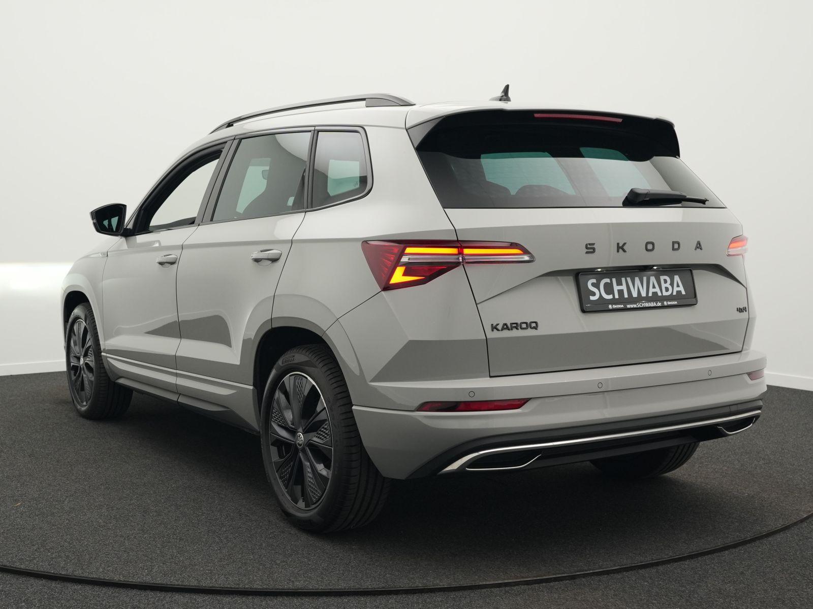 Skoda Karoq Sportline 2.0 TSI 4x4 DSG*AHK*R-KAM*LED*18