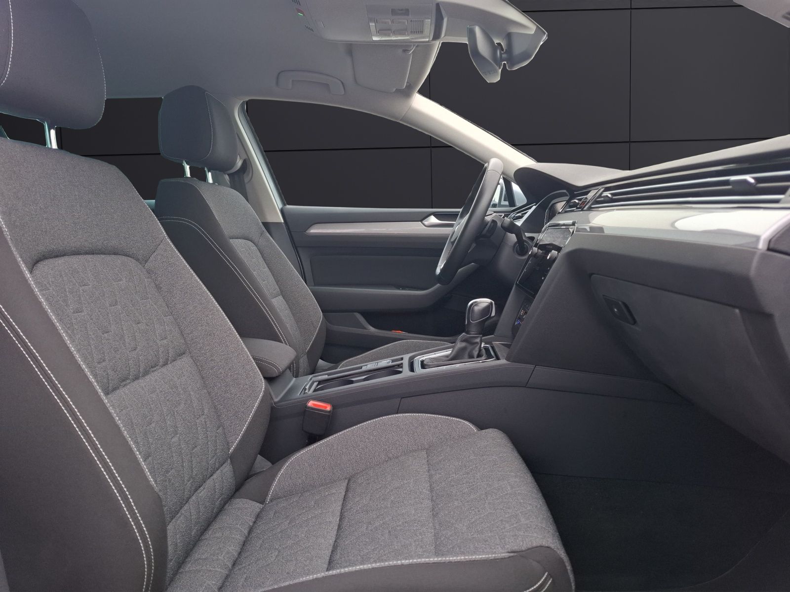 Fahrzeugabbildung Volkswagen Passat Variant TSI Business DSG Matrix Navi AID