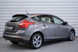 Ford Focus Lim. Sync Edition+PDC+SHZ+1.Hand+71.000KM - Ford Focus: Sync