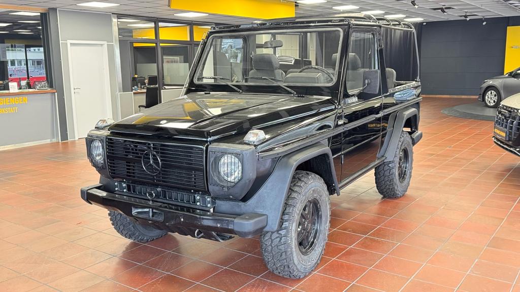 Mercedes-Benz G 300