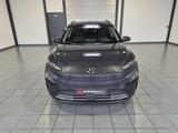 Hyundai Kona Prime  64 kWh|LED|Kamera|Navi - scheckheftgepflegte Hyundai KONA Elektro