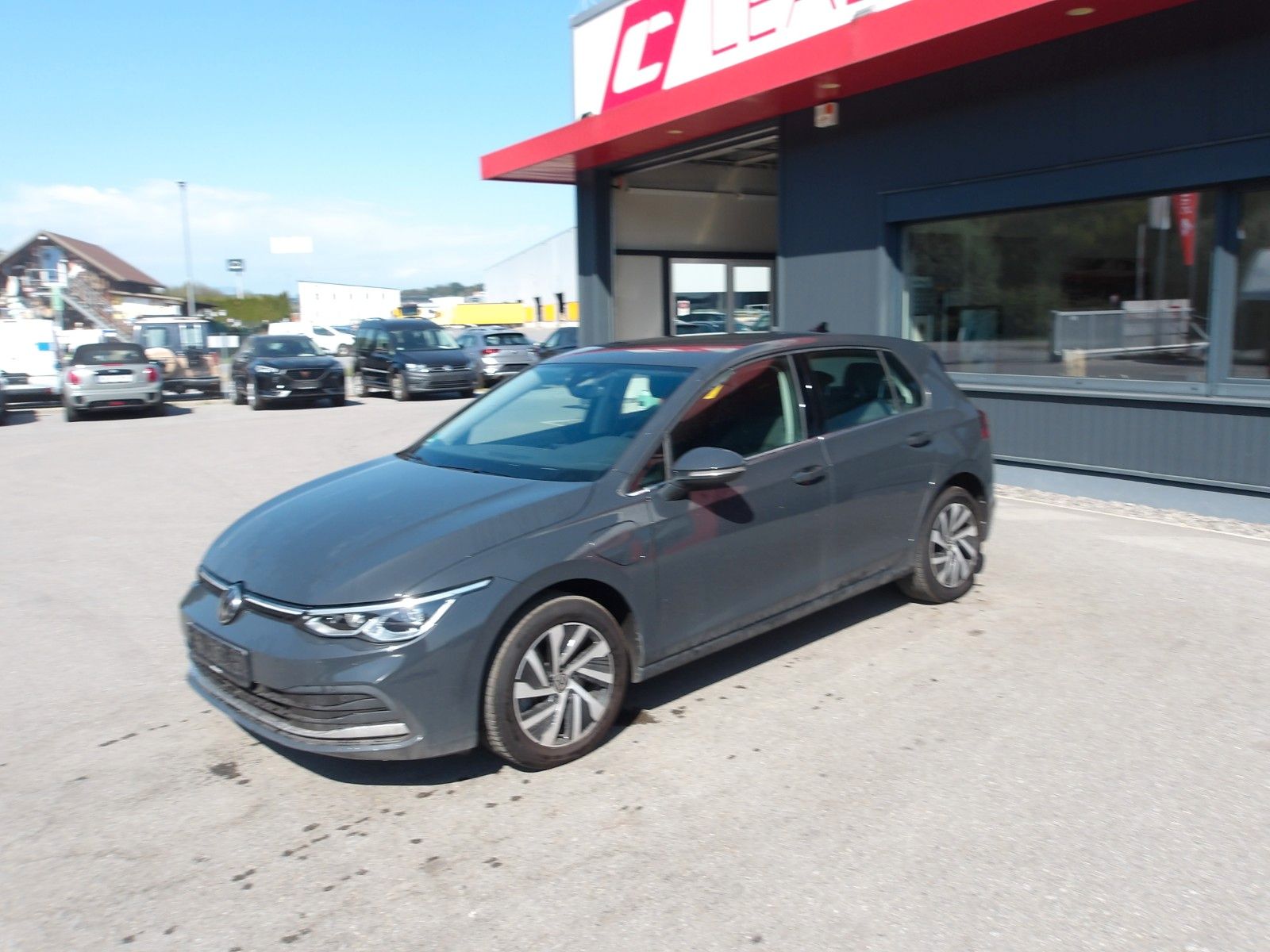Volkswagen Golf VIII Lim. Style eHybrid EXP € 15250.-