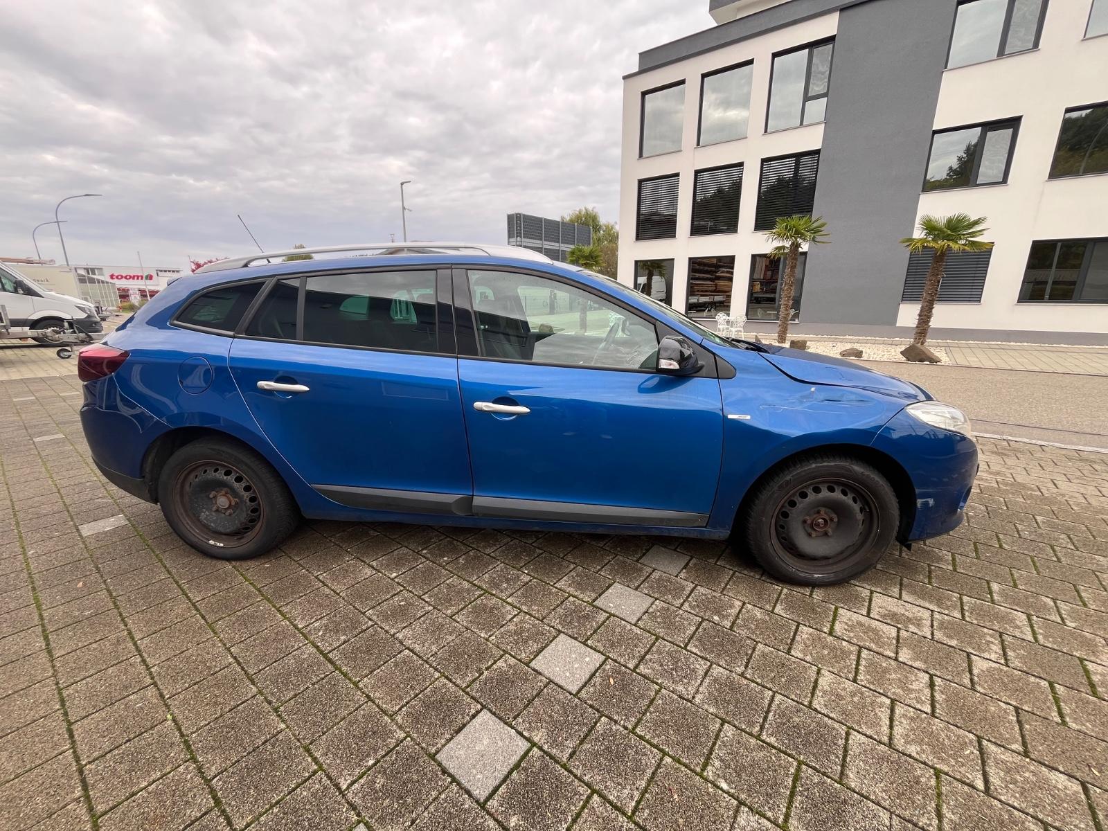 Renault Megane 2011 — engine 1.870 cm³, 131 HP (96kW)