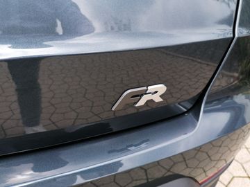 Fahrzeugabbildung SEAT Arona 1.0 TSI FR+DSG+TEMPOMAT+R-KAMERA+SITZHEIZ+