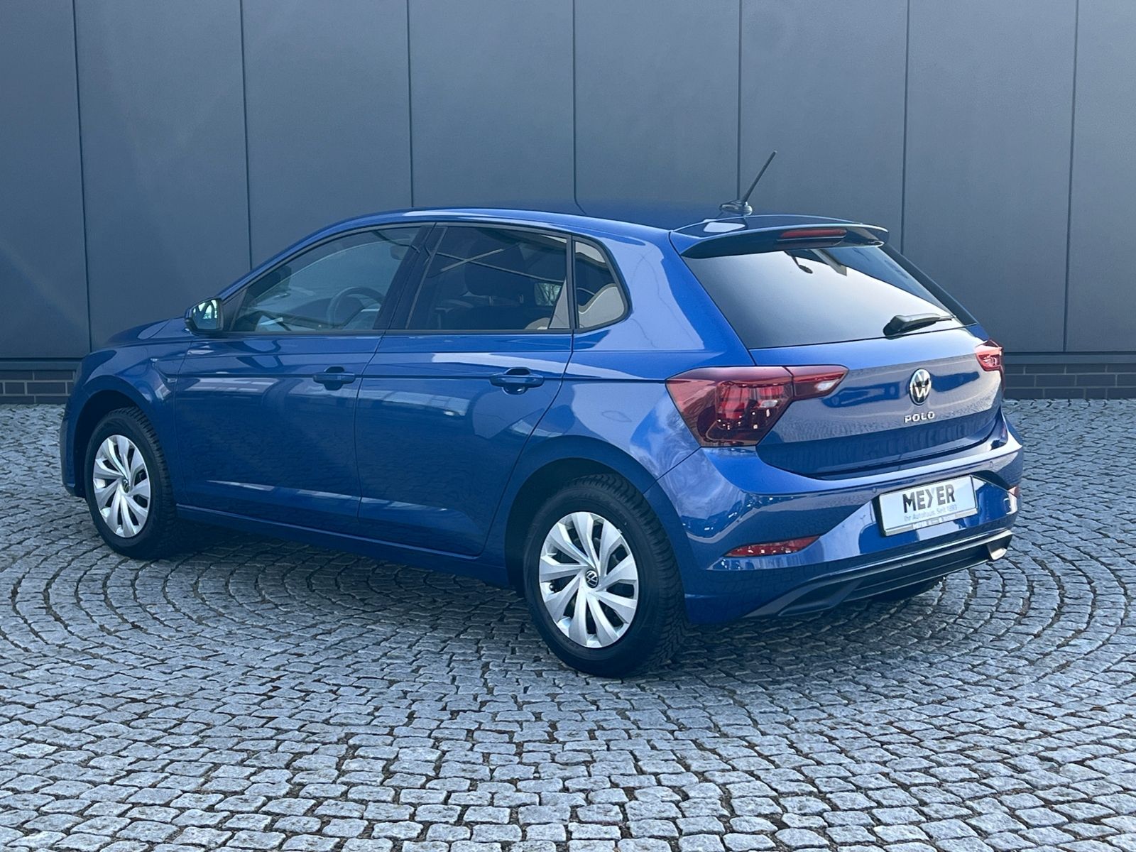 Fahrzeugabbildung Volkswagen Polo Life 1.0 *LED, Climatronic, Sitzhzg., App-C