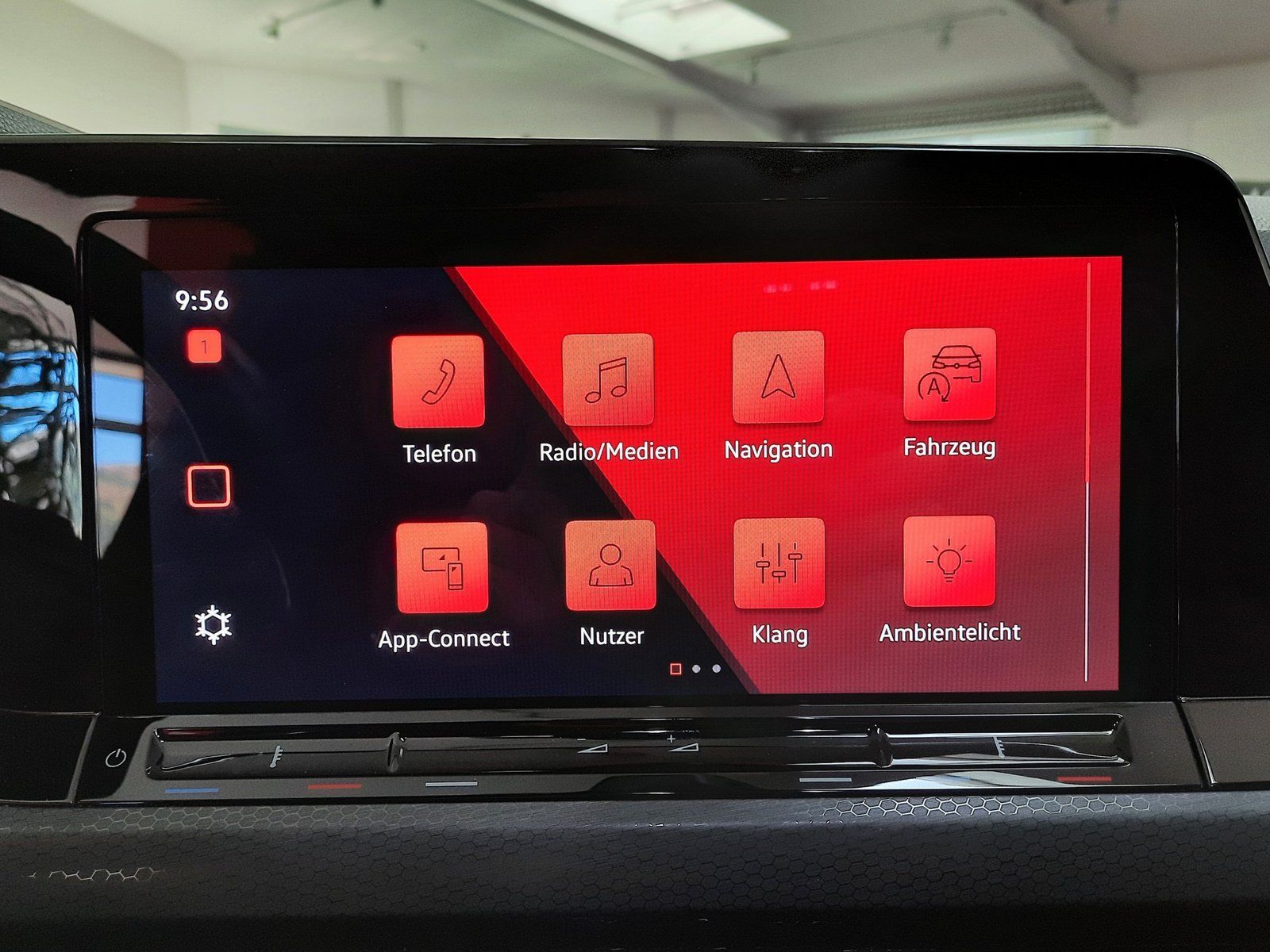 Fahrzeugabbildung Volkswagen Golf GTI *LED*PDC*Sitzhzg*App*ACC*DAB*LaneAssist
