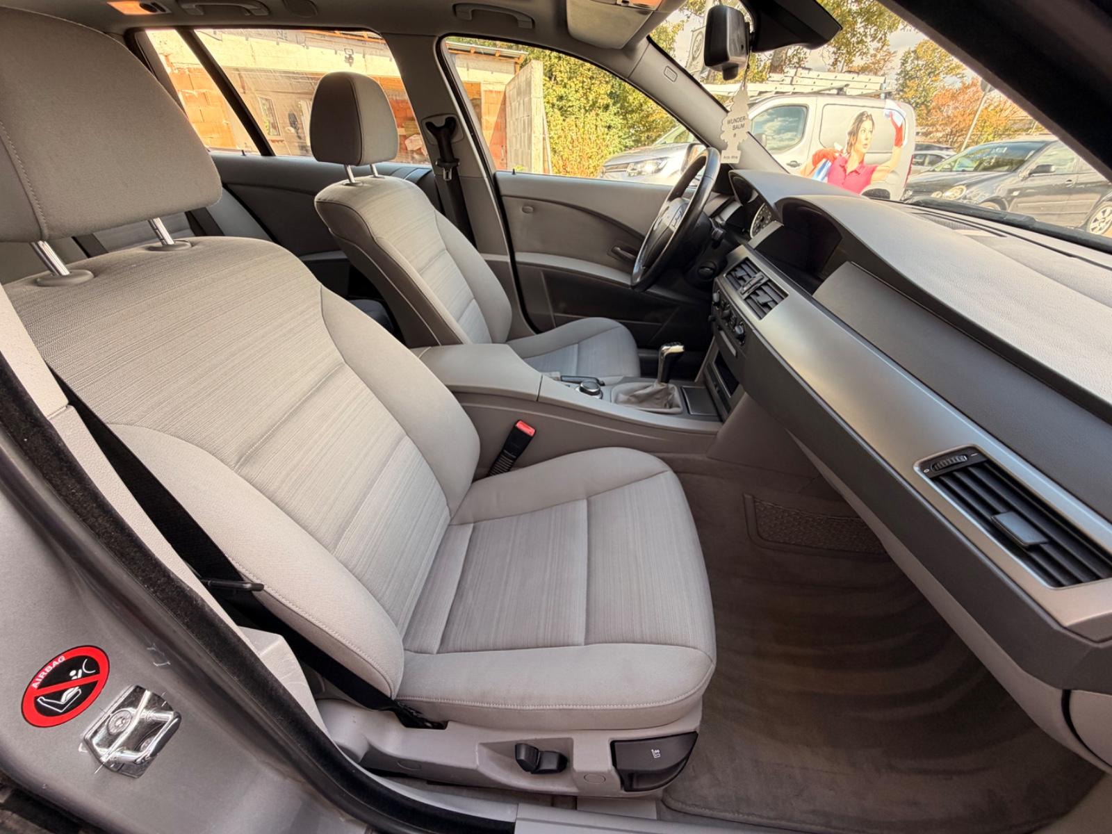 BMW 523 2005 — photo 10