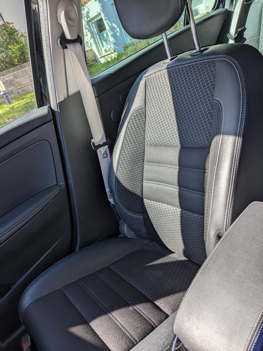 Renault Megane 2015 — photo 8