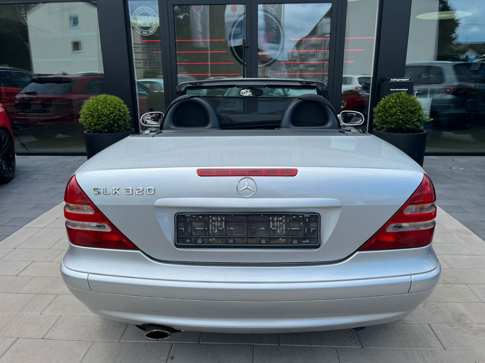 Fahrzeugabbildung Mercedes-Benz SLK 320*1.Hand*Holz*HU07/2027*Scheckheftgepflegt