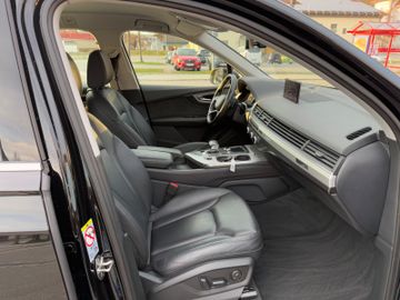 Audi Q7 - 11