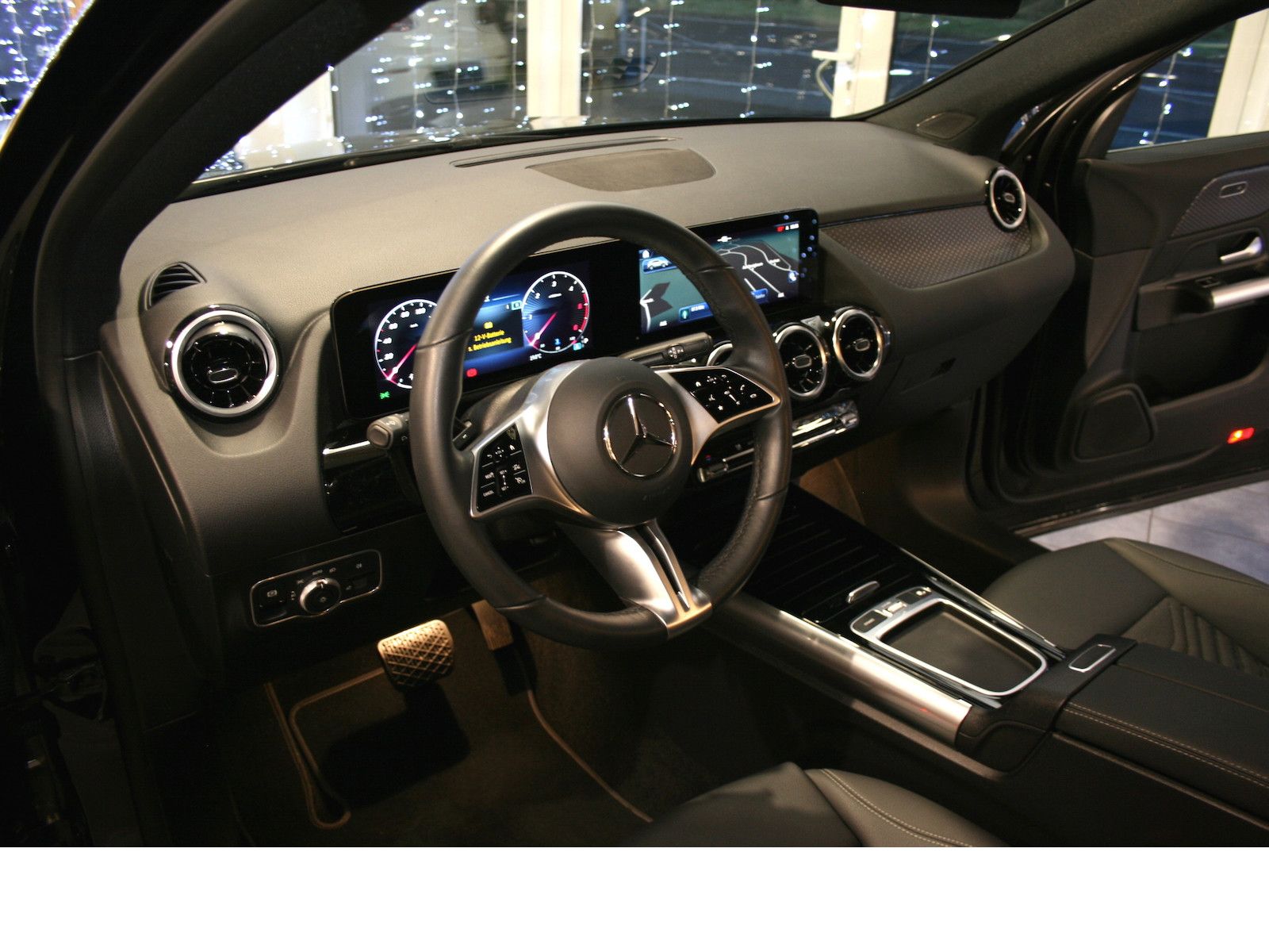 Fahrzeugabbildung Mercedes-Benz GLA 200 d 4M Progr.Advanced*360 Kamera*Distronic