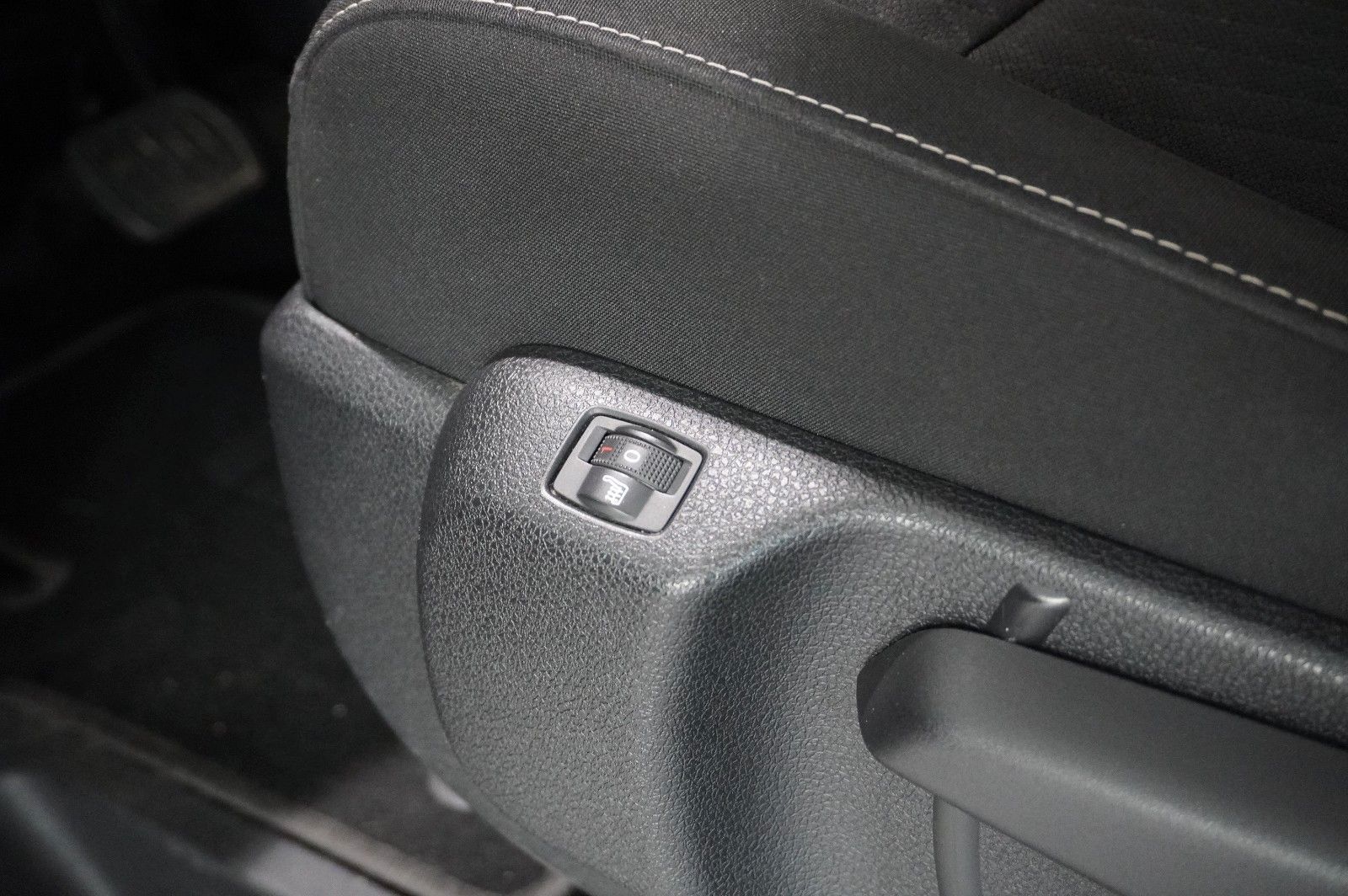 Fahrzeugabbildung Opel Zafira Life 2.0D "L" EDIT. 8-SITZE NAVI/LED/AHK