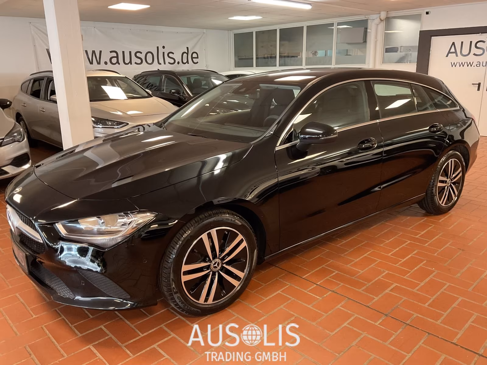 Mercedes-Benz CLA 180 Shooting Brake Navi,Rückfahrkamera,MBUX