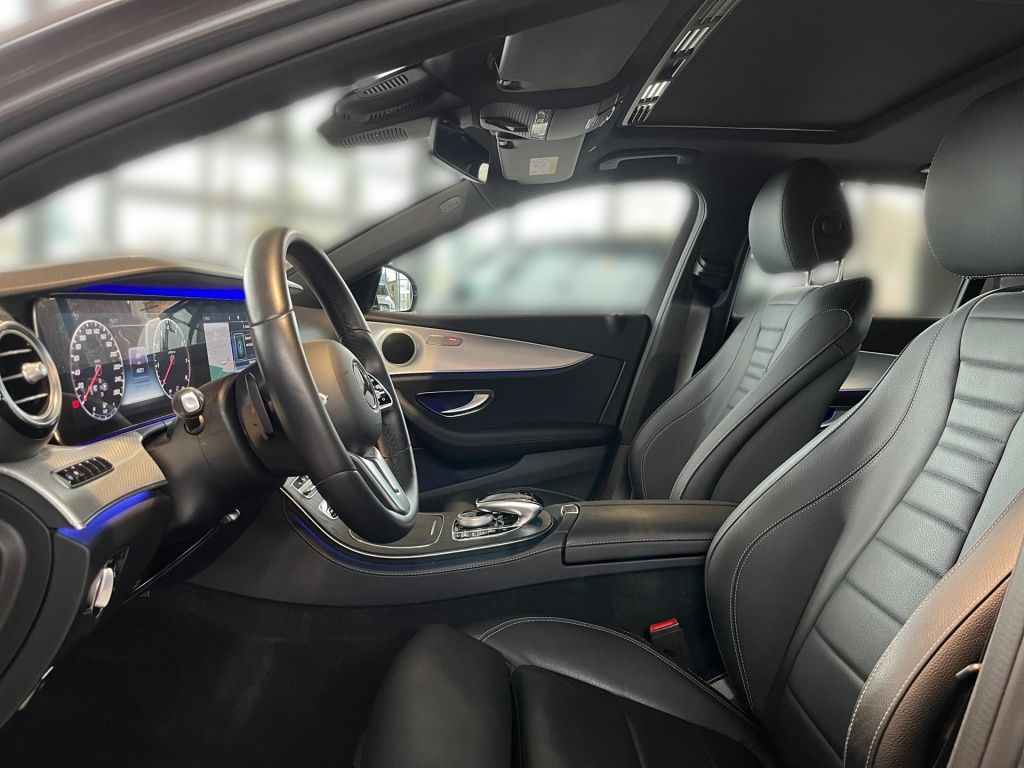 Fahrzeugabbildung Mercedes-Benz E 450 4M Avantg. AHK SDHZ ACC LED Schiebe. 360°