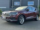 Volkswagen Touareg 3.0 V6 eHybrid 4MOTION Elegance Pano  - Volkswagen Touareg in Nürnberg