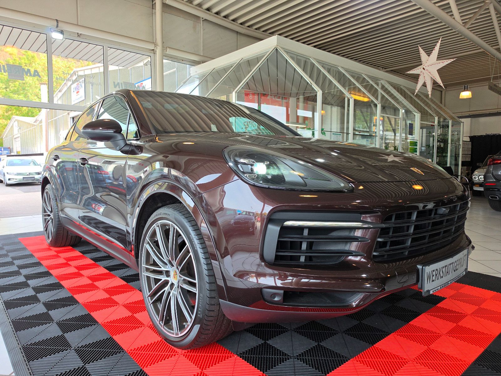 Porsche Cayenne Coupe 22 ZOLL+360°+PANO+1. HAND+LED+LUFT