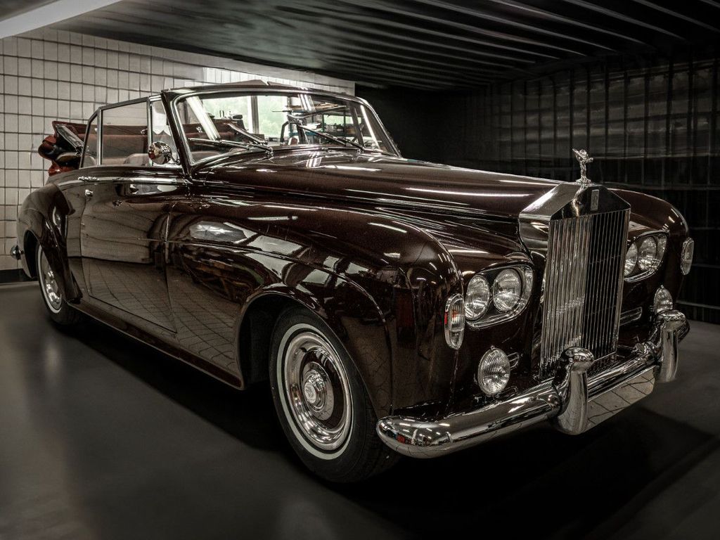 Rolls-Royce Silver Cloud