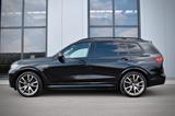 BMW X7 M50i MASSAGE LASER LUFT PANO AMBIENTE B&W - BMW X7 aus 2020