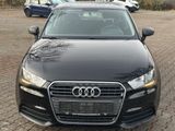 Audi A1 Sportback attraction*KLIMA*2.HAND*EURO5*5-TRG - Audi A1: At