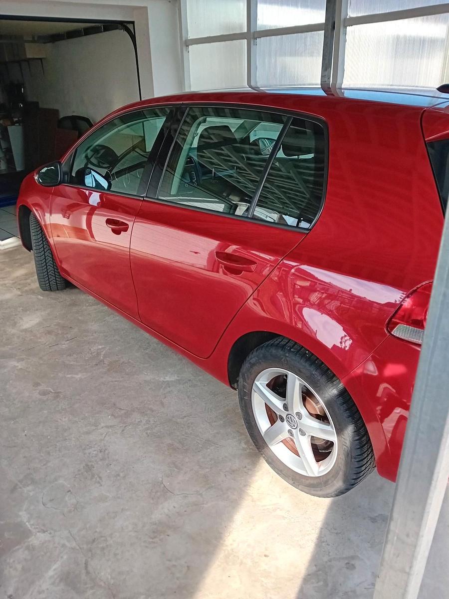 Volkswagen Golf 2010 — engine 75 HP (55kW)