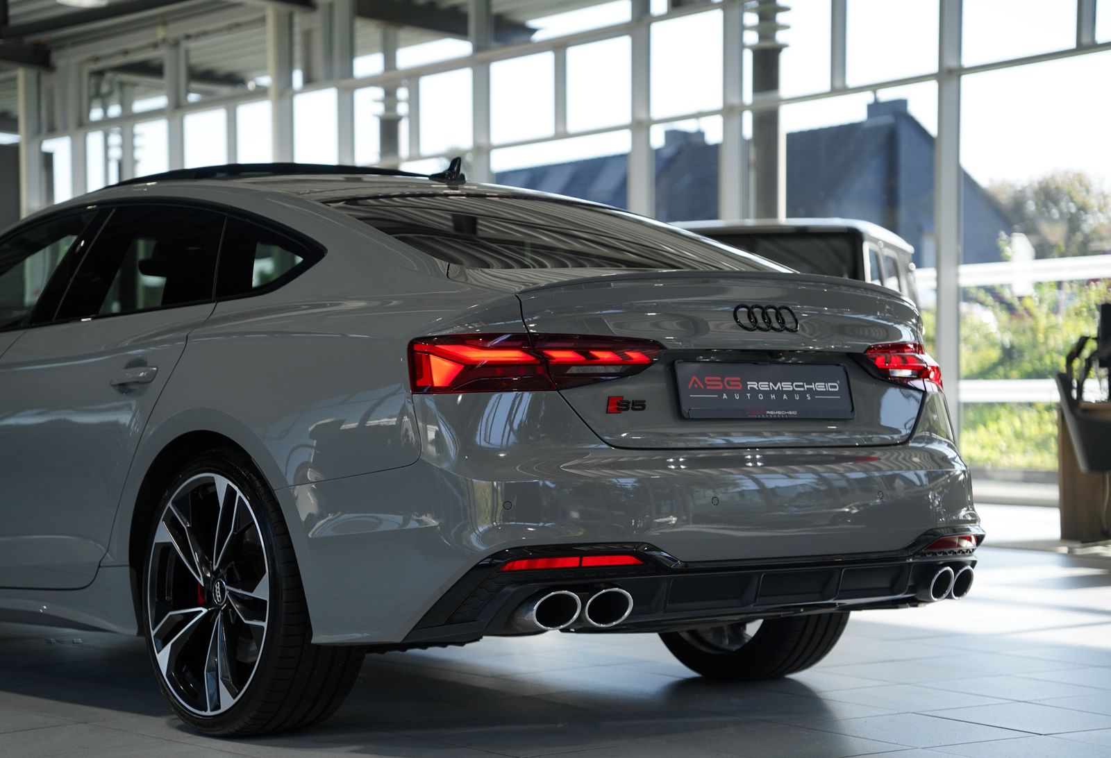 Audi S5