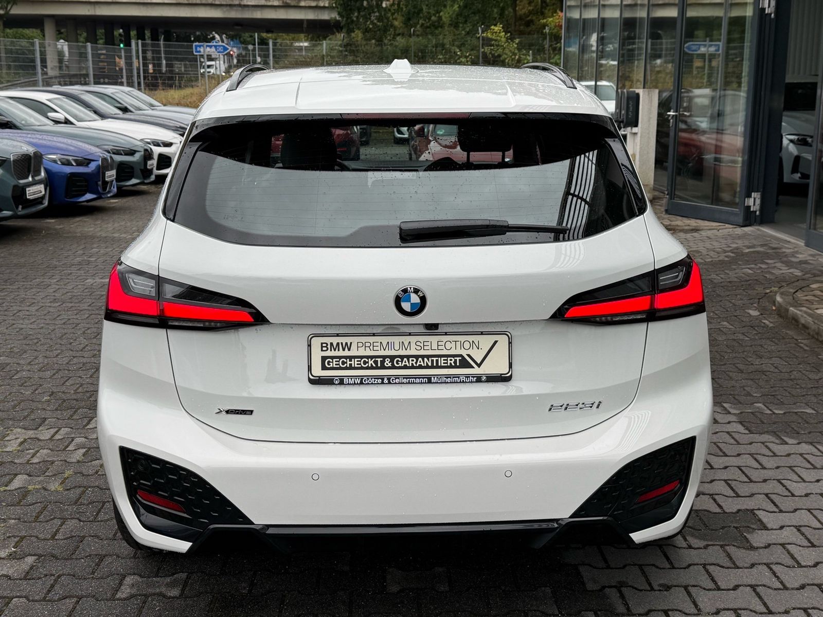 BMW 223 Active Tourer - Bild 28
