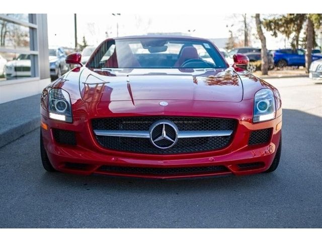 Mercedes-Benz SLS AMG Cabrio -  AMG Le Mans Red € 108.900 T1