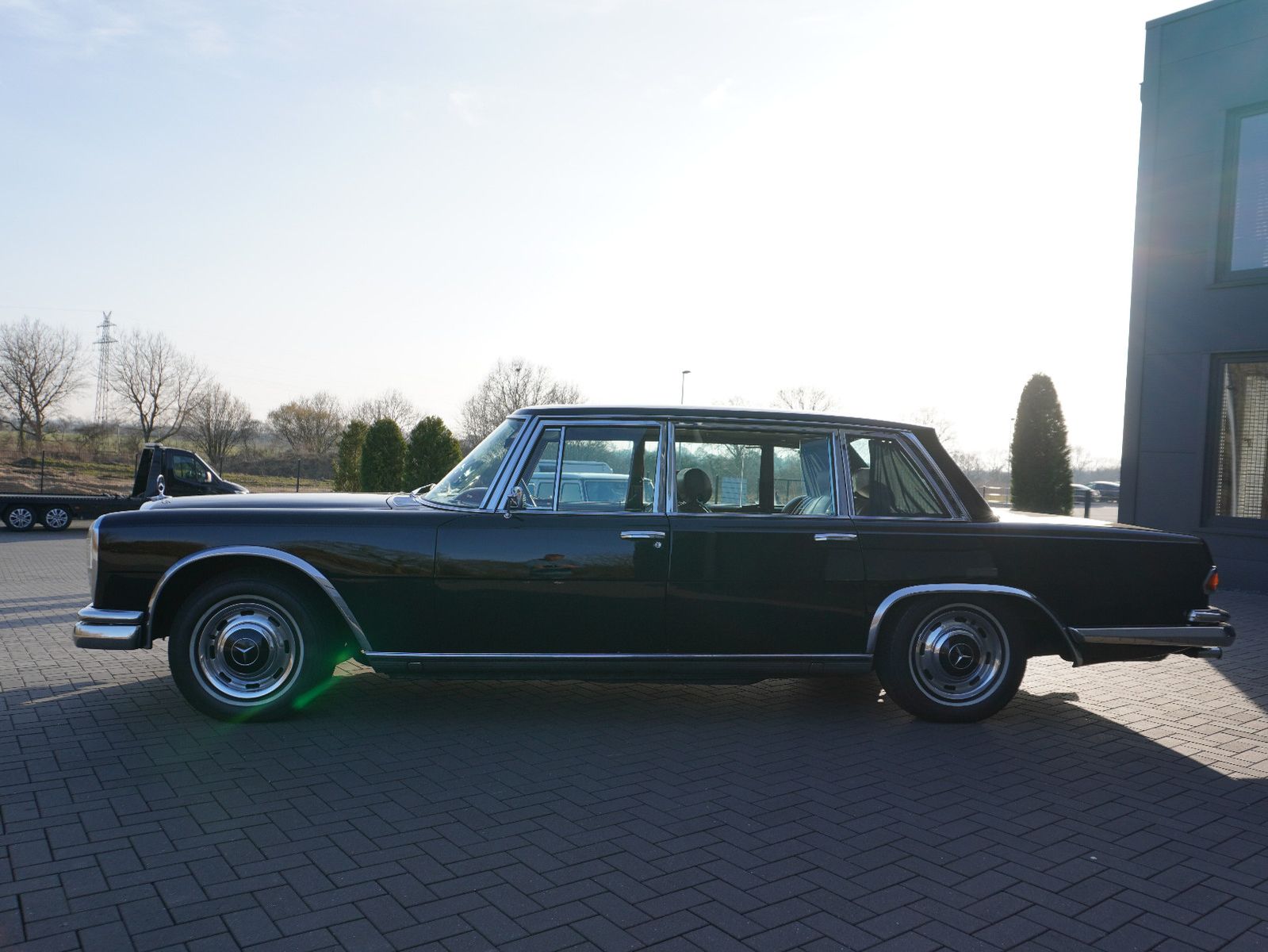 Fahrzeugabbildung Mercedes-Benz 600