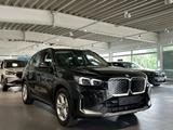 BMW iX1 xDrive30 18-Zoll/PremiumPaket/AHK/SportSitze - BMW: Z