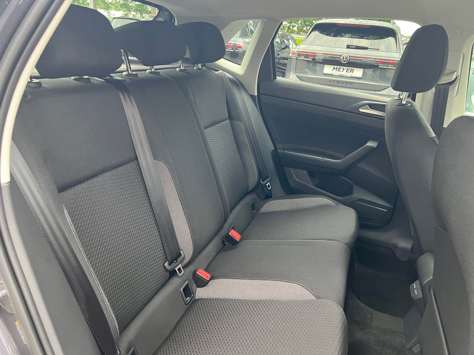 Fahrzeugabbildung Volkswagen Polo Life 1.0 TSI *LED,ACC,Ready2Discover,Kamera