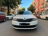 Skoda Rapid 1.0 TSI Ambition Spaceback,Klima - Skoda Rapid Gebrauchtwagen in Berlin