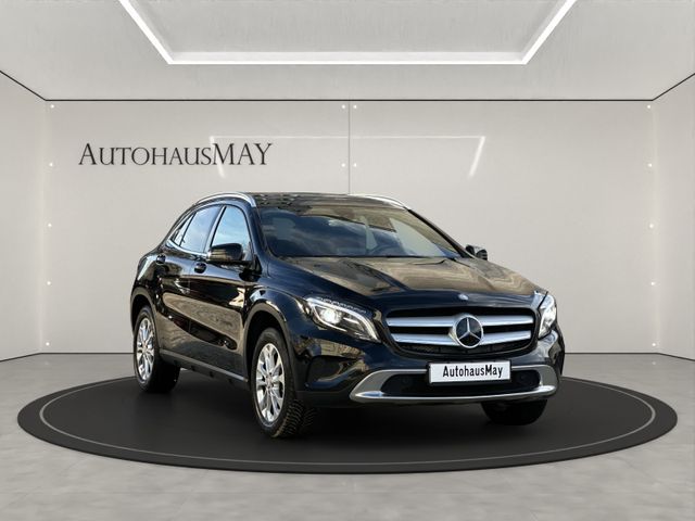 Mercedes-Benz GLA 250 Automatik Panoramadach Leder