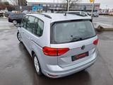 Volkswagen Touran Comfortline BMT *7 Sitze*AHK*PDCs*Navi*BT - Volkswagen Touran in Wuppertal
