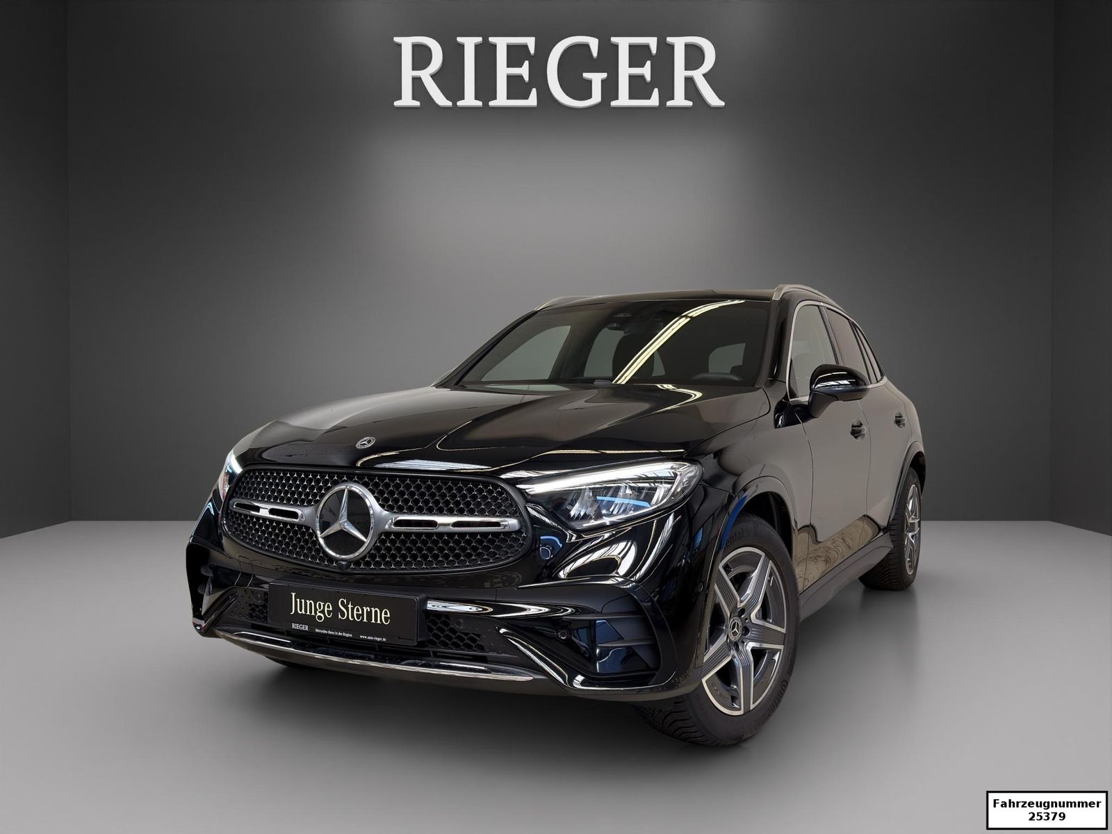 MERCEDES-BENZ GLC 300 d 4M AMG*AHK*MEMORY*Alarm*Totwinkel*SHZ*