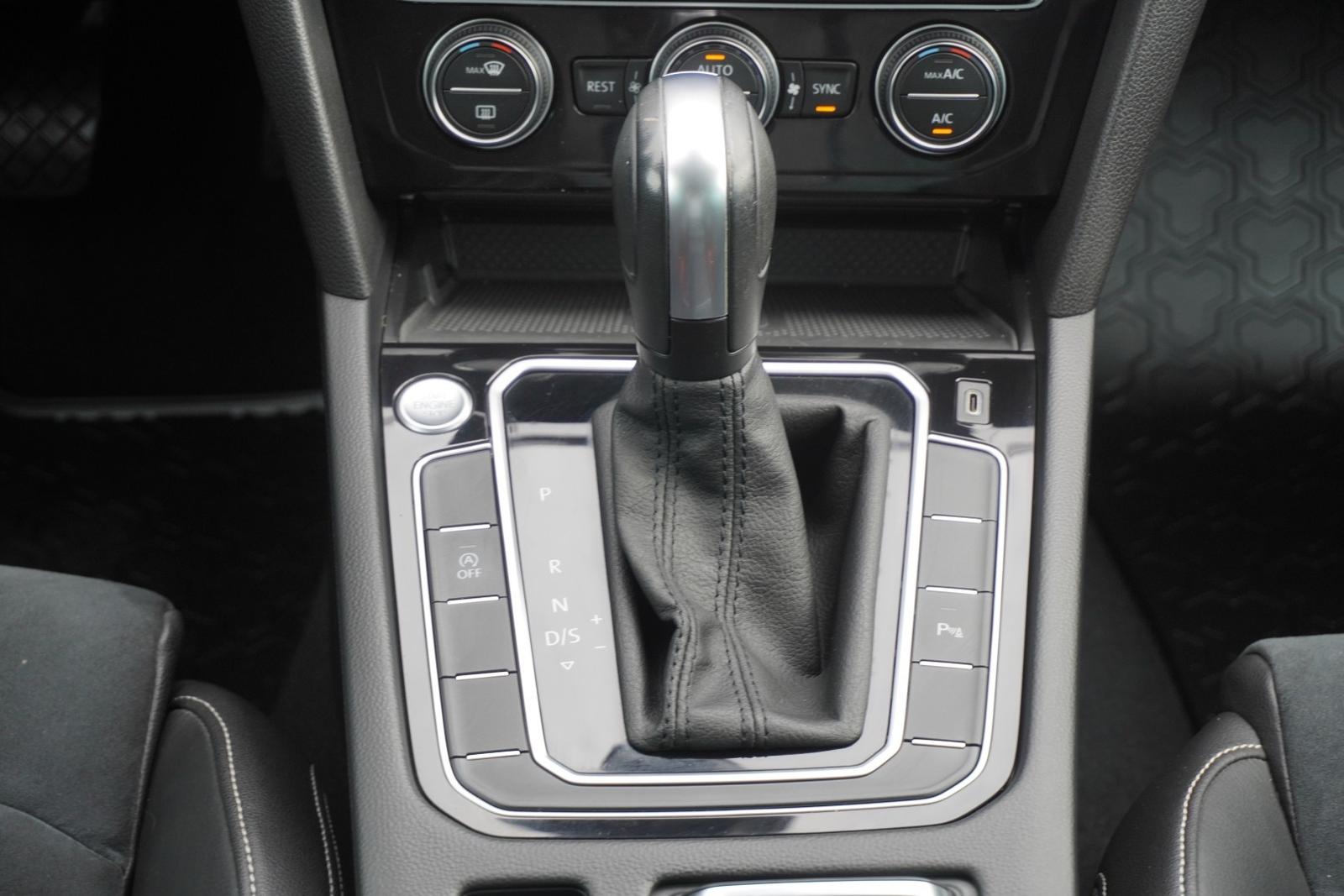 Volkswagen Passat 2.0 TDI R-Line DSG LED ACC AHK, миниатюра 22