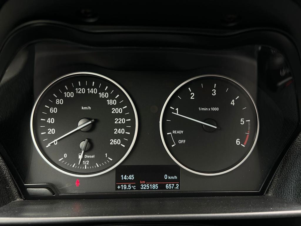 BMW 114