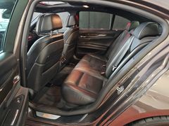 Fahrzeugabbildung BMW 740d xDrive (ACC/HUD/SOFT/CAM/LOGIC7/LED/SZ-LÜFT