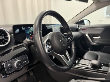Mercedes CLA 180 Shooting Brake - 10