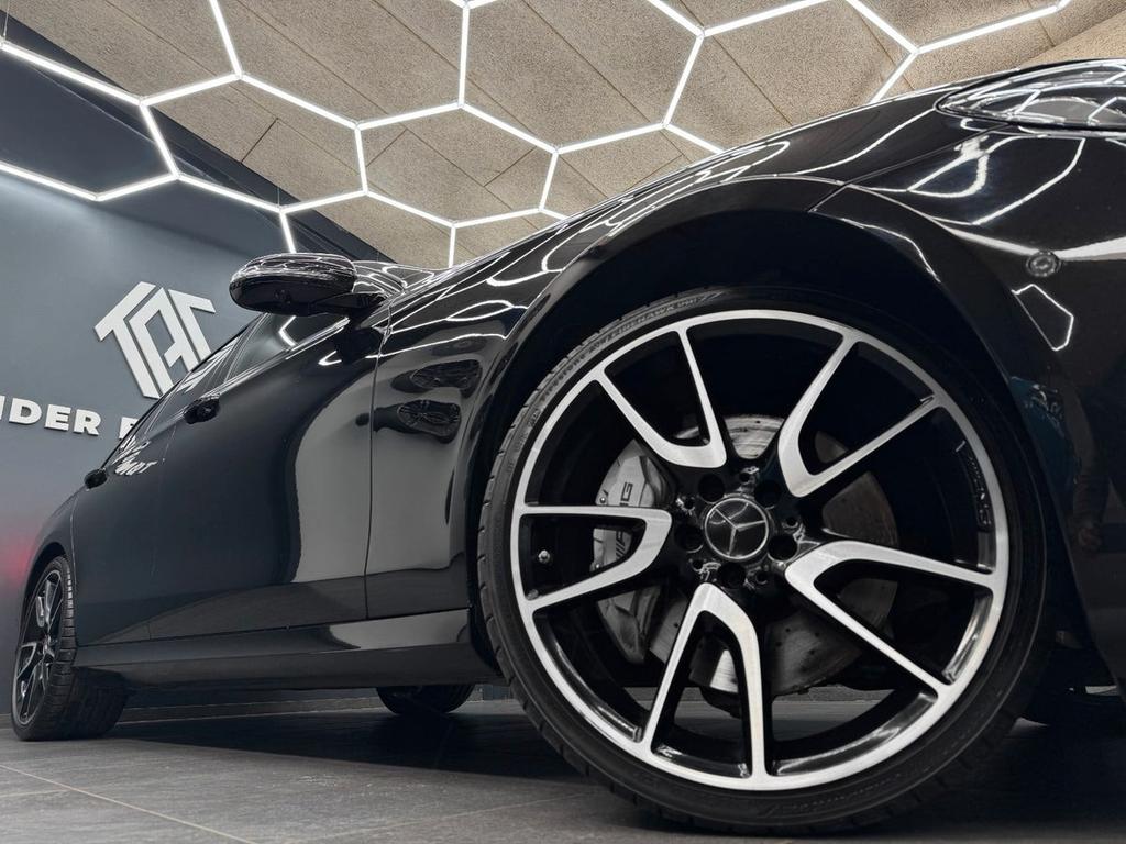 Mercedes-Benz E 43 AMG